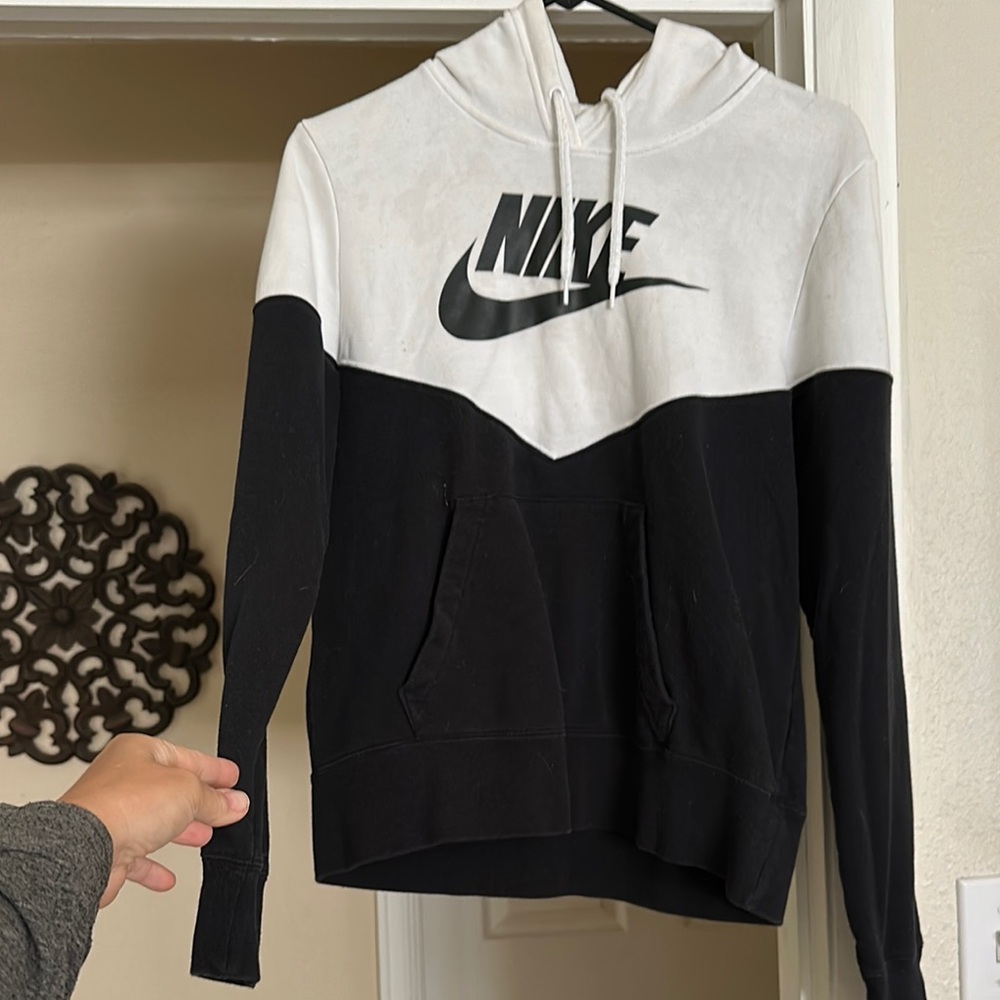 Nike Two-Tone Black and White Hoodie